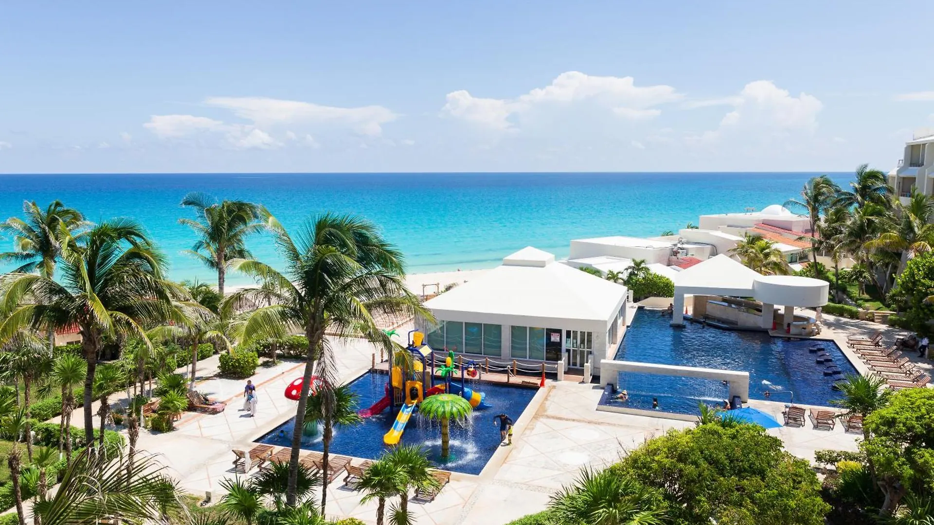 Garden Level With Partial Ocean View Hotel Zone Cancun