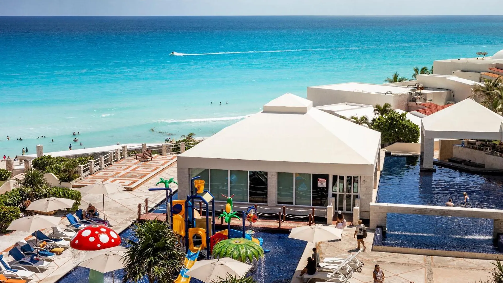 Garden Level With Partial Ocean View Hotel Zone Cancun