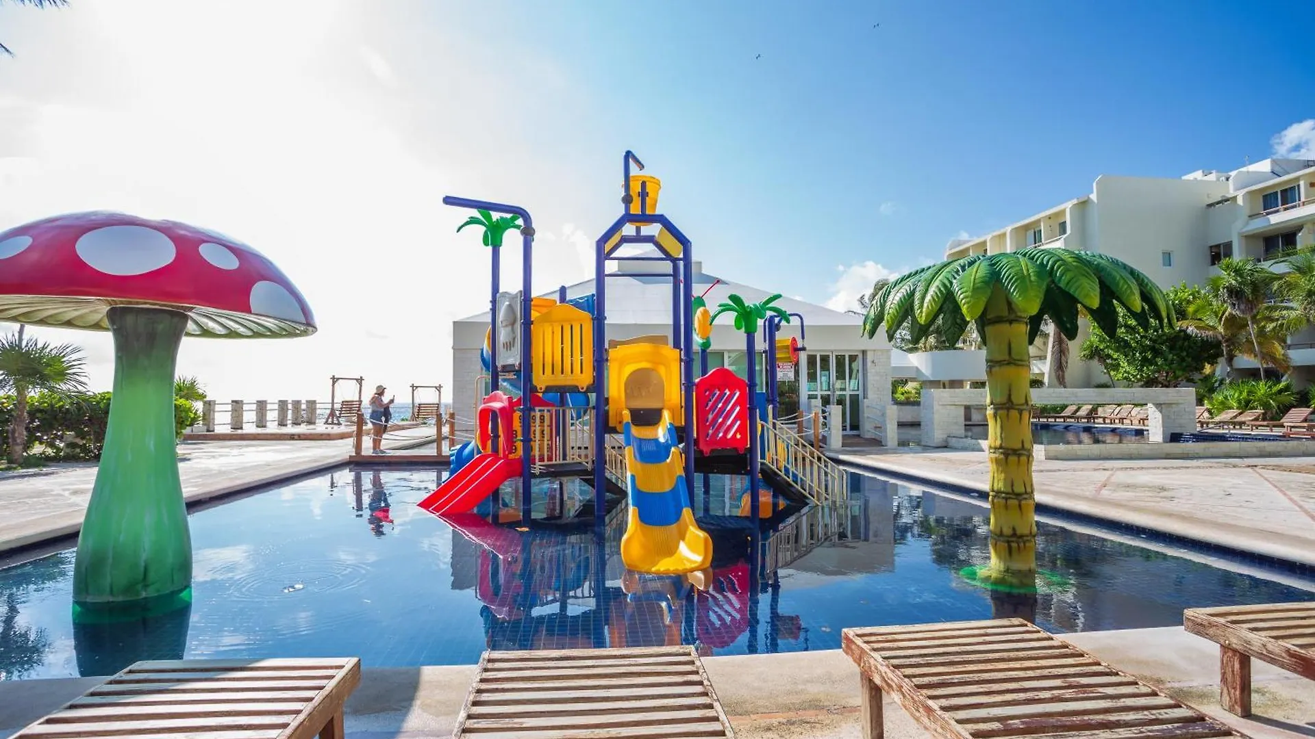Garden Level With Partial Ocean View Hotel Zone Канкун Апартаменты